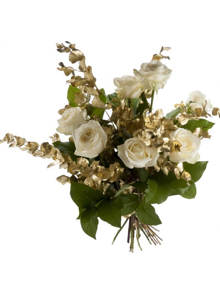 Bouquet de fleurs roses blanches et eucalyptus doré Bouquet de fleurs roses blanches et eucalyptus doré